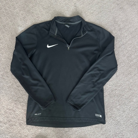 Nike Men's Black Pullover - Picture 1 of 3